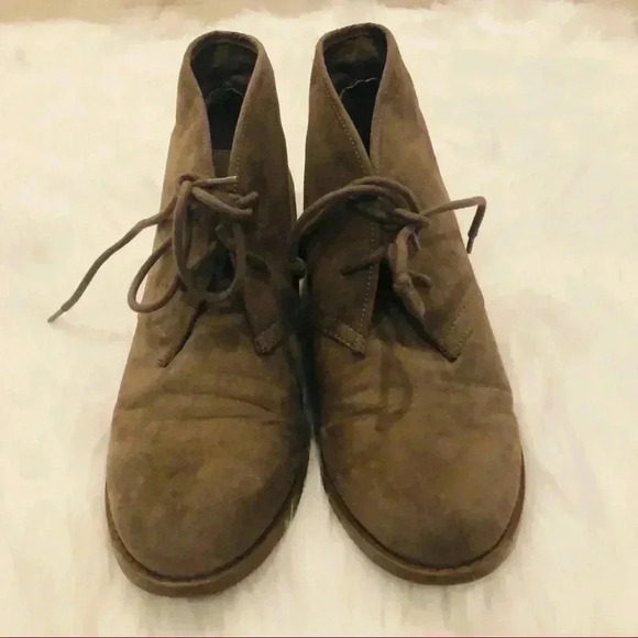 Carlosboots - Picture 1 of 5